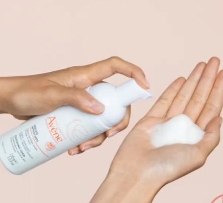 AVENE  Mousse nettoyante 150ML	GEL NETTOAYANT / PEAU SENSIBLE